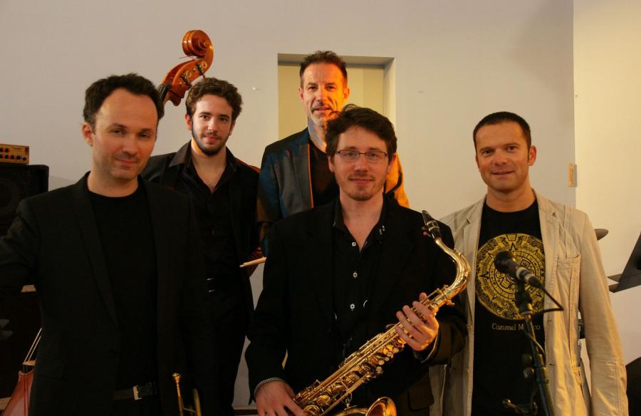 William Helderlin, sax - Nicolas Folmer, trompette - Rémy Decormeille, piano Clément Juvigny, contrebasse - Claude Juvigny, batterie
